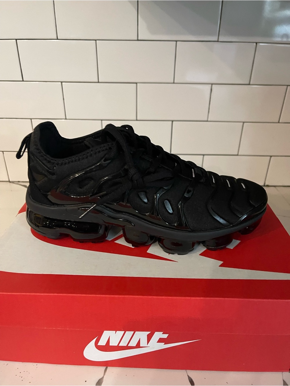 Mens Vapor Max Plus Size 7.